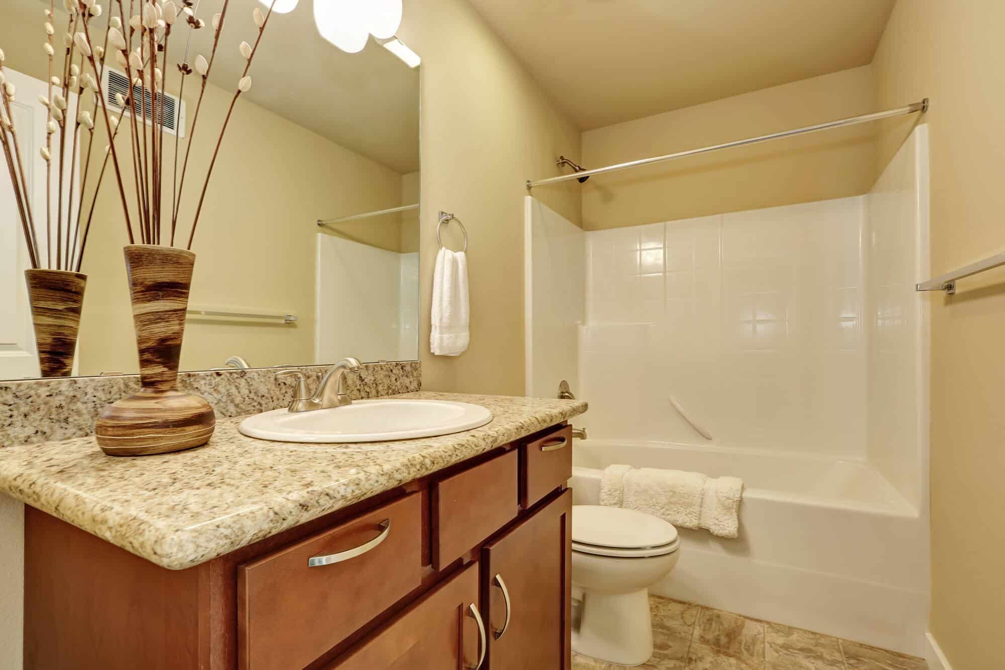 Alcove bathtub in a modern bathroom